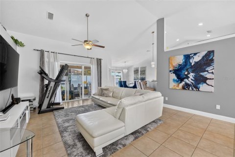 Villa ou maison à vendre à Ocala, Floride: 3 chambres, 186.27 m2 № 2202021 - photo 4