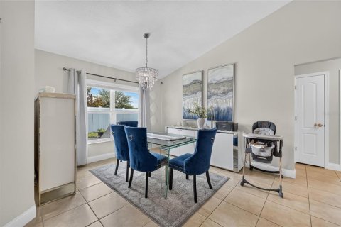Villa ou maison à vendre à Ocala, Floride: 3 chambres, 186.27 m2 № 2202021 - photo 16