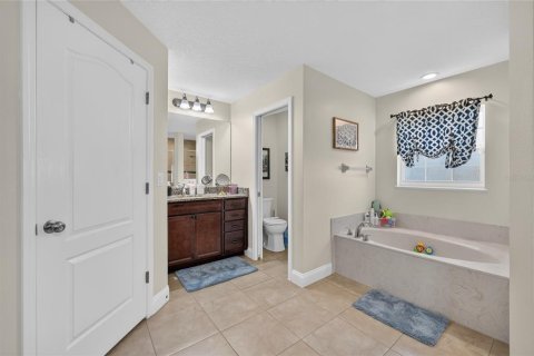 Villa ou maison à vendre à Ocala, Floride: 3 chambres, 186.27 m2 № 2202021 - photo 29