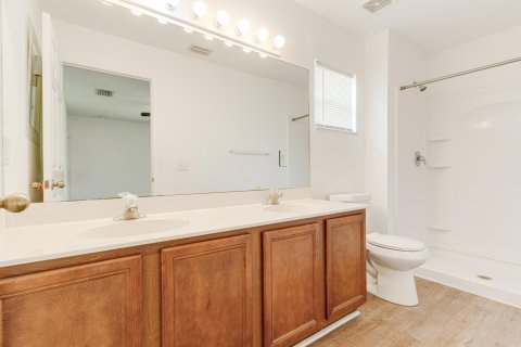 Villa ou maison à vendre à Palm Bay, Floride: 3 chambres, 124.67 m2 № 1183699 - photo 1