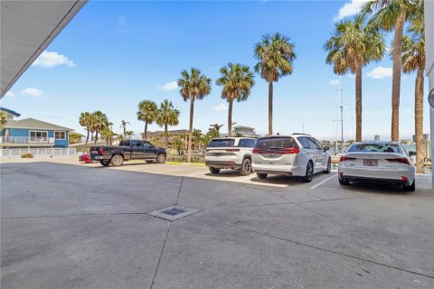 Copropriété à vendre à Clearwater, Floride: 2 chambres, 98.48 m2 № 1754841 - photo 30