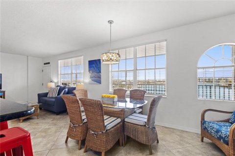 Copropriété à vendre à Clearwater, Floride: 2 chambres, 98.48 m2 № 1754841 - photo 6