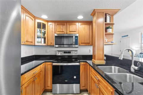 Copropriété à vendre à Clearwater, Floride: 2 chambres, 98.48 m2 № 1754841 - photo 10