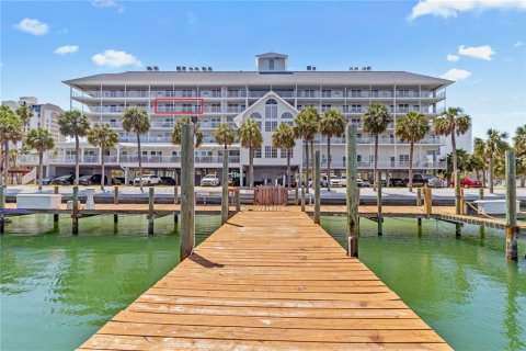 Copropriété à vendre à Clearwater, Floride: 2 chambres, 98.48 m2 № 1754841 - photo 29