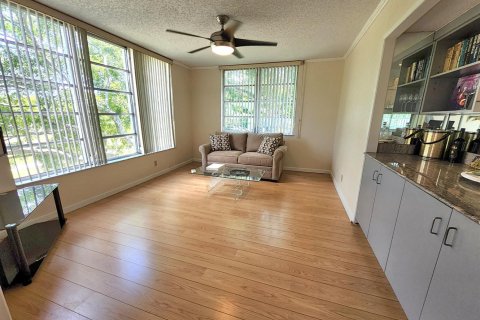 Copropriété à vendre à Pompano Beach, Floride: 3 chambres, 129.13 m2 № 2259936 - photo 8