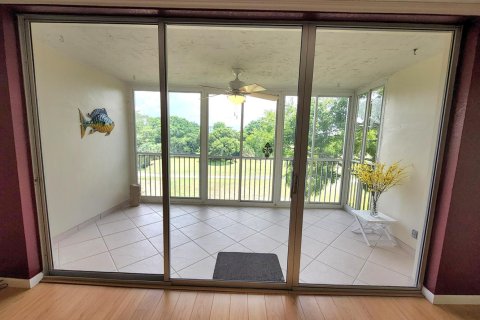Copropriété à vendre à Pompano Beach, Floride: 3 chambres, 129.13 m2 № 2259936 - photo 6