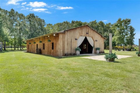 Casa en venta en Plant City, Florida, 6 dormitorios, 331.38 m2 № 1798508 - foto 28