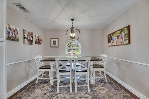 Casa en venta en Plant City, Florida, 6 dormitorios, 331.38 m2 № 1798508 - foto 12