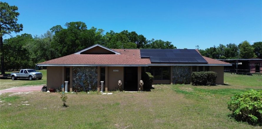 Villa ou maison à Ocala, Floride 3 chambres, 215.16 m2 № 2123597