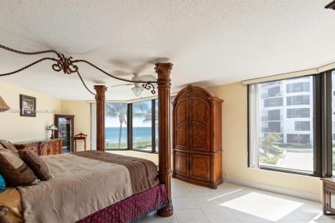 Copropriété à vendre à Highland Beach, Floride: 2 chambres, 208.1 m2 № 1484665 - photo 24