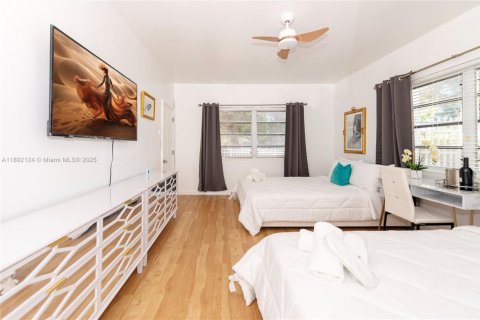 Appartement à Miami Beach, Floride 1 chambre, 69.68 m2 № 2169796