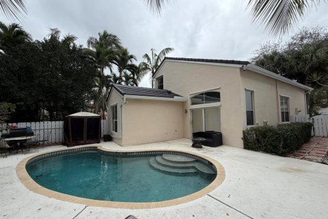 House in Lake Worth, Florida 3 bedrooms, 150.69 sq.m. № 2181740 - photo 19