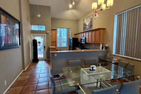 House in Lake Worth, Florida 3 bedrooms, 150.69 sq.m. № 2181740 - photo 8