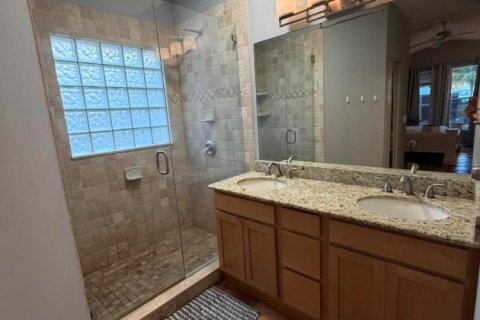 House in Lake Worth, Florida 3 bedrooms, 150.69 sq.m. № 2181740 - photo 18