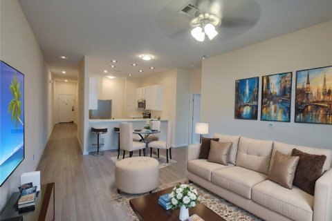 Condominio en venta en Davenport, Florida, 3 dormitorios, 113.99 m2 № 1568942 - foto 3
