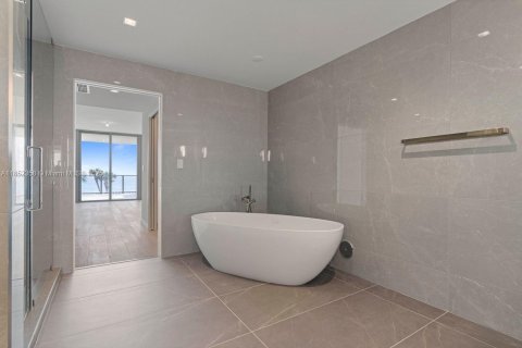 Copropriété à vendre à Pompano Beach, Floride: 3 chambres, 200.85 m2 № 1871285 - photo 17