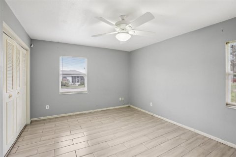Villa ou maison à vendre à Dundee, Floride: 3 chambres, 186.55 m2 № 1912064 - photo 15