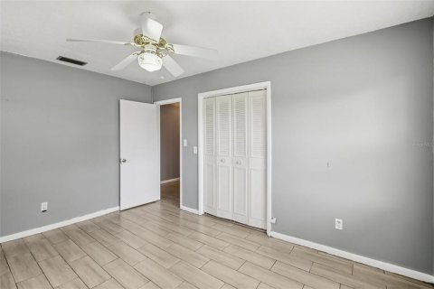Villa ou maison à vendre à Dundee, Floride: 3 chambres, 186.55 m2 № 1912064 - photo 19