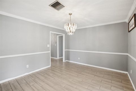 Villa ou maison à vendre à Dundee, Floride: 3 chambres, 186.55 m2 № 1912064 - photo 8