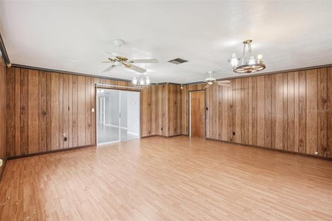 Villa ou maison à vendre à Dundee, Floride: 3 chambres, 186.55 m2 № 1912064 - photo 11