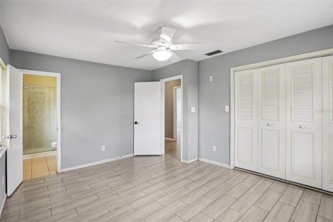 Villa ou maison à vendre à Dundee, Floride: 3 chambres, 186.55 m2 № 1912064 - photo 16