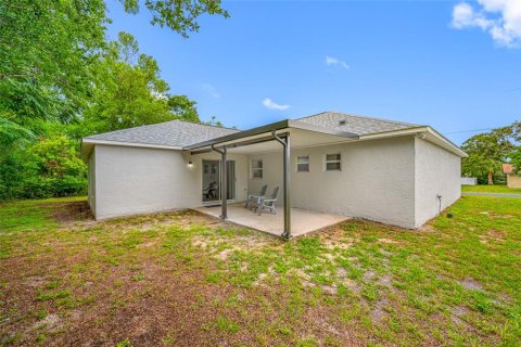 House in Spring Hill, Florida 3 bedrooms, 180.69 sq.m. № 1824697 - photo 6