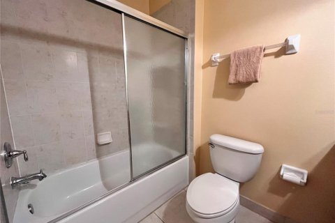 Touwnhouse à louer à Oviedo, Floride: 3 chambres, 133.59 m2 № 2095974 - photo 11