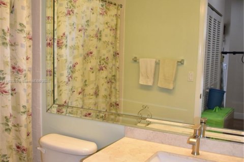 Condominio en venta en Tamarac, Florida, 2 dormitorios, 112.88 m2 № 1953832 - foto 30