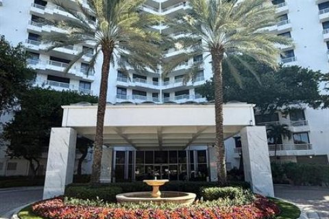 Condominio en Aventura, Florida, 2 dormitorios  № 2272304