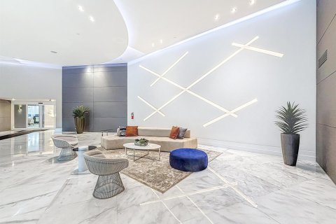 Condominio en venta en Aventura, Florida, 2 dormitorios, 109.72 m2 № 2272304 - foto 4