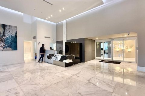 Condominio en venta en Aventura, Florida, 2 dormitorios, 109.72 m2 № 2272304 - foto 5