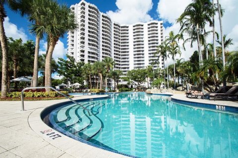 Condominio en venta en Aventura, Florida, 2 dormitorios, 109.72 m2 № 2272304 - foto 9