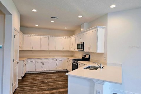 House in Clearwater, Florida 3 bedrooms, 164.25 sq.m. № 1901411 - photo 4