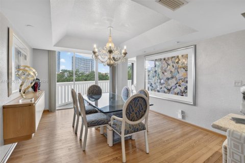 Copropriété à vendre à Aventura, Floride: 2 chambres, 177.26 m2 № 2244260 - photo 14