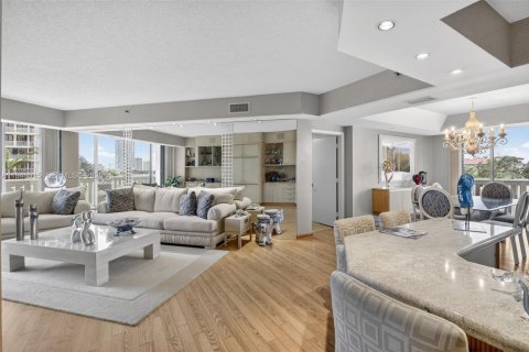 Copropriété à vendre à Aventura, Floride: 2 chambres, 177.26 m2 № 2244260 - photo 16