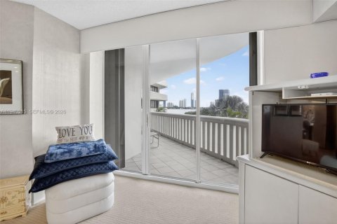 Copropriété à vendre à Aventura, Floride: 2 chambres, 177.26 m2 № 2244260 - photo 28