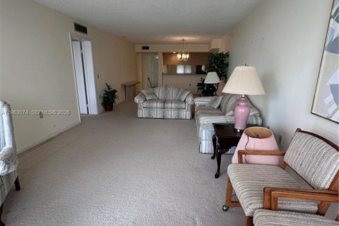 Купить кондоминиум в Уэст-Палм-Бич, Флорида 2 спальни, 133.97м2, № 2023980 - фото 2