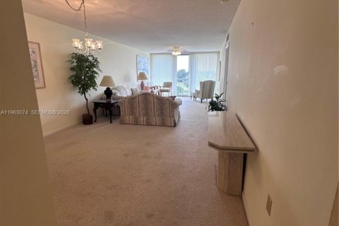 Купить кондоминиум в Уэст-Палм-Бич, Флорида 2 спальни, 133.97м2, № 2023980 - фото 6