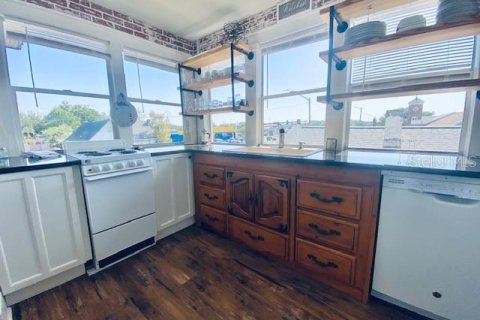 Appartement à louer à Saint Petersburg, Floride: 2 chambres, 88.26 m2 № 1734324 - photo 4