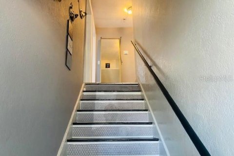 Appartement à louer à Saint Petersburg, Floride: 2 chambres, 88.26 m2 № 1734324 - photo 3