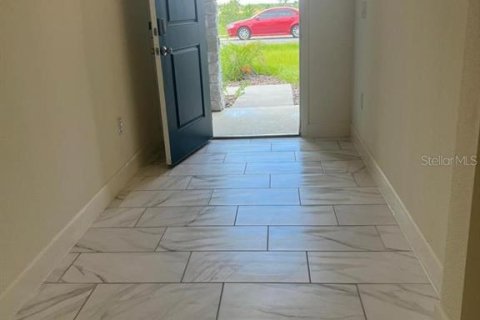 House in Davenport, Florida 4 bedrooms, 216.74 sq.m. № 1883157 - photo 7