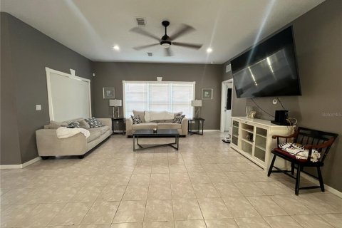 Villa ou maison à vendre à Holiday, Floride: 5 chambres, 285.4 m2 № 2143636 - photo 10