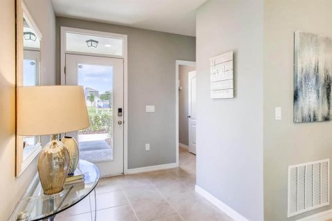 Casa en venta en Haines City, Florida, 3 dormitorios, 139.73 m2 № 1900766 - foto 2