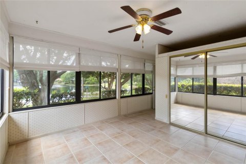 House in Clermont, Florida 3 bedrooms, 189.06 sq.m. № 2093157 - photo 21