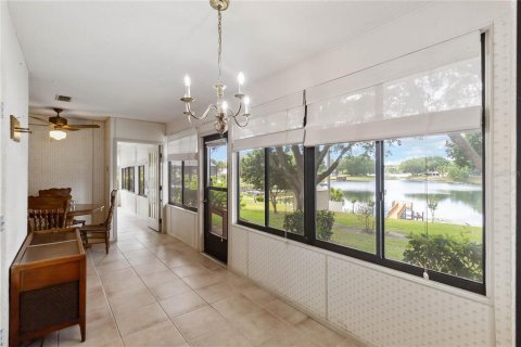 House in Clermont, Florida 3 bedrooms, 189.06 sq.m. № 2093157 - photo 19