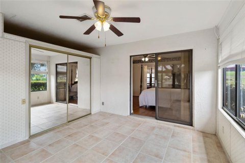 House in Clermont, Florida 3 bedrooms, 189.06 sq.m. № 2093157 - photo 22
