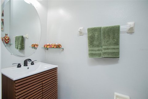 Adosado en venta en Orlando, Florida, 5 dormitorios, 188.03 m2 № 2116818 - foto 14