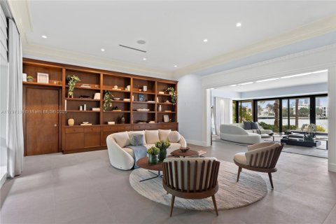 Casa en venta en Miami Beach, Florida, 3 dormitorios, 411.93 m2 № 2016014 - foto 19