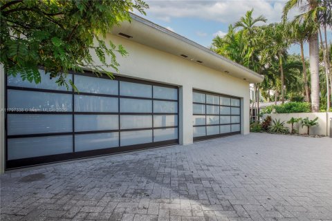 Casa en venta en Miami Beach, Florida, 3 dormitorios, 411.93 m2 № 2016014 - foto 12