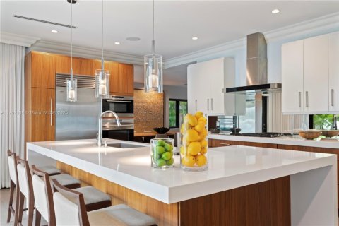 Casa en venta en Miami Beach, Florida, 3 dormitorios, 411.93 m2 № 2016014 - foto 15
